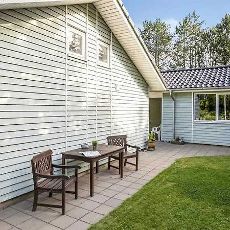 Tjorven - 250m To The Fjord By Interhome